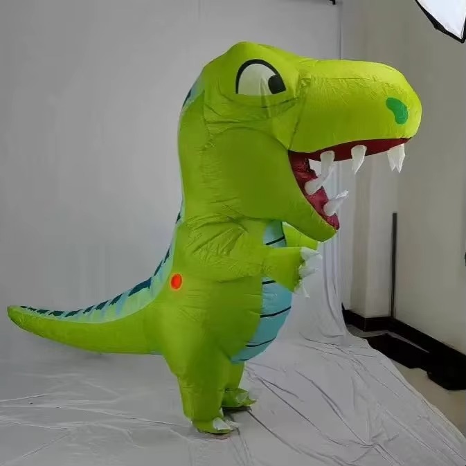 Kostium dmuchany dinozaura z g – Suits recenzja i cena